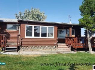 3720 Squaw Creek Rd, Casper, WY 82604