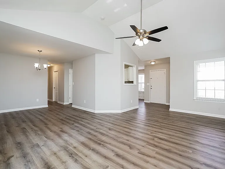 2099 Prescott Way — Photo 4
