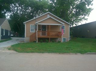 211 Hickman Ave, Columbia, MO 65203