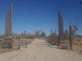 1889 E Trotter Ave, Mojave, CA 93501