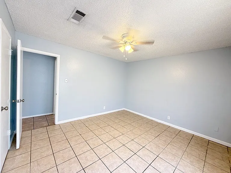 2 Star Cir — Photo 18