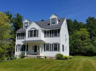 2 Quail Run Dr, Methuen, MA 01844
