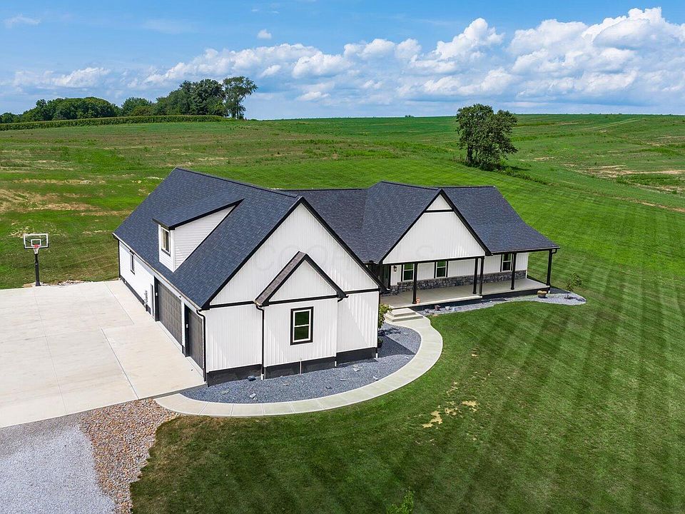 1st image of 9521 Township Road 37