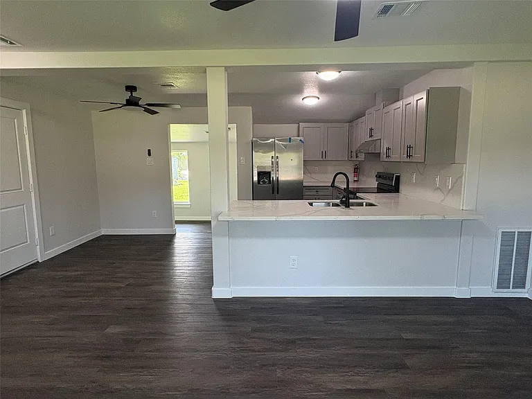 55 Periwinkle Ct — Photo 4