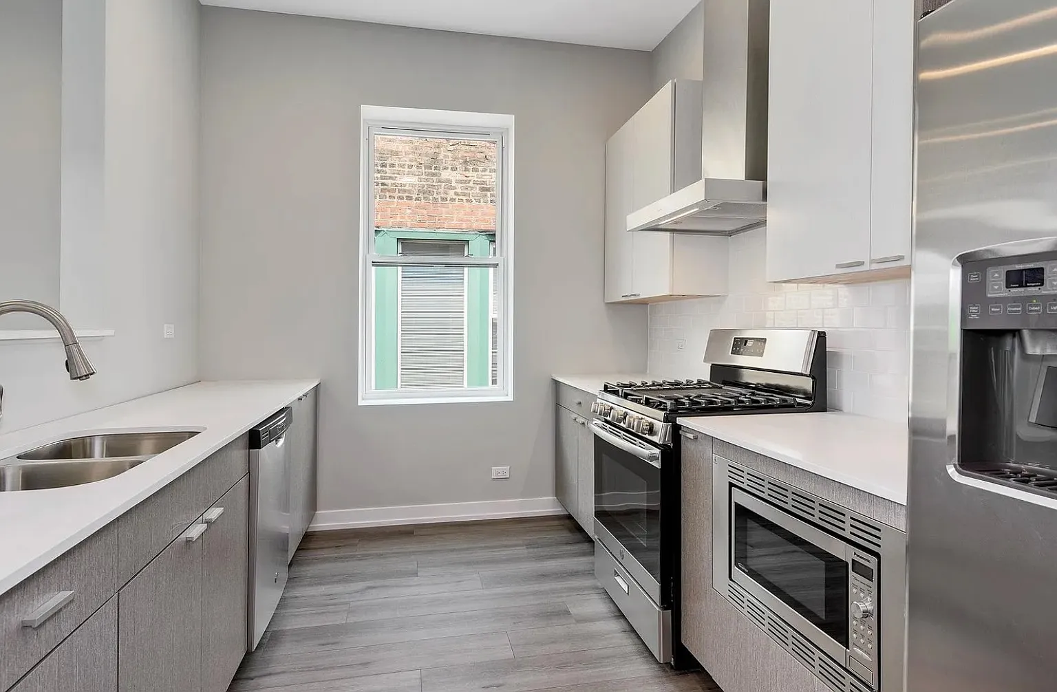 2 bed, $2,800 — Photo 4