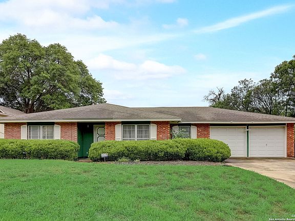 2nd image of 310 Highview Dr
