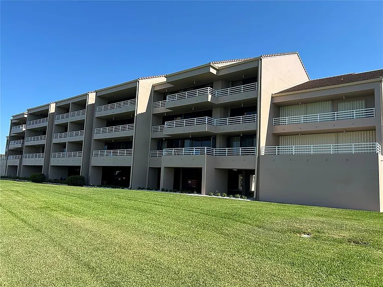 6260 Kipps Colony Ct #203 — Photo 53