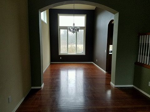 5th image of 10811 29th St NE