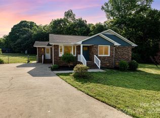 3555 Tree Line Dr, Rock Hill, SC 29732