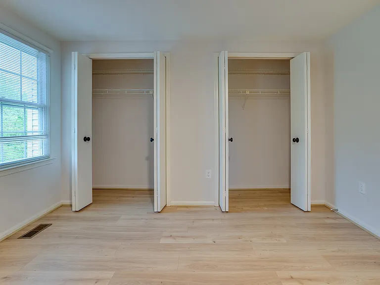 14582 Truro Parish Ct — Photo 46