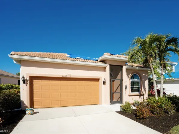 2652 Sunset Lake Dr, Cape Coral, FL 33909