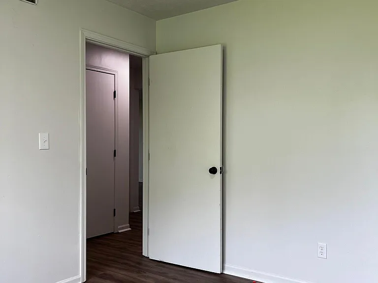 270 Mar Kim Dr #7 — Photo 5