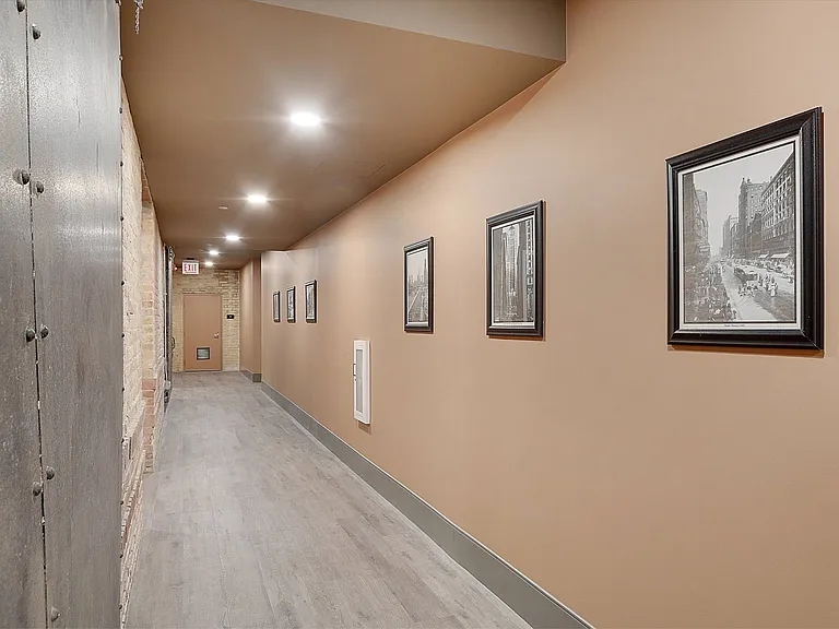 Lofts at Avenir — Photo 22