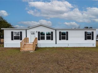 55 Lee St, Hoboken, GA 31542