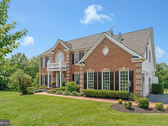 3rd image of 14300 Dowden Downs Dr