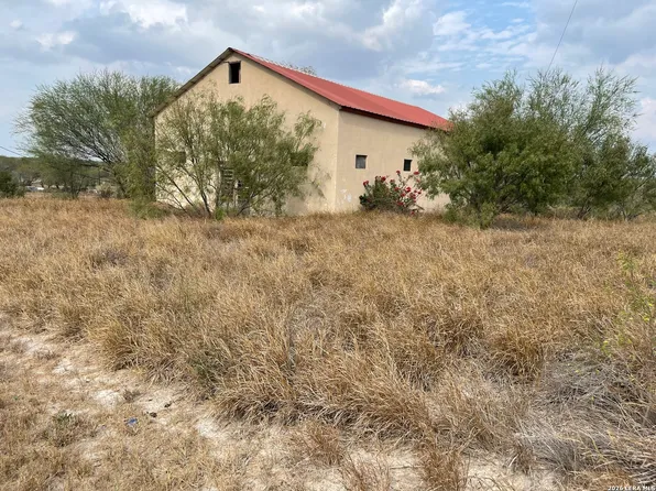 TBD N HWY 37 ACCESS LOT 3, Three Rivers, TX 78071