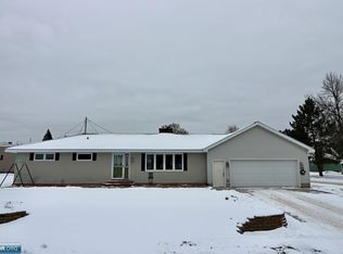 300 Coventry Rd, Hoyt Lakes, MN 55750