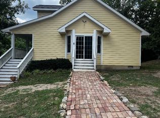 7998 Lane Rd, Mound City, KS 66056