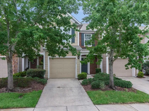 4844 Parkhurst Pl, Jacksonville, FL 32256
