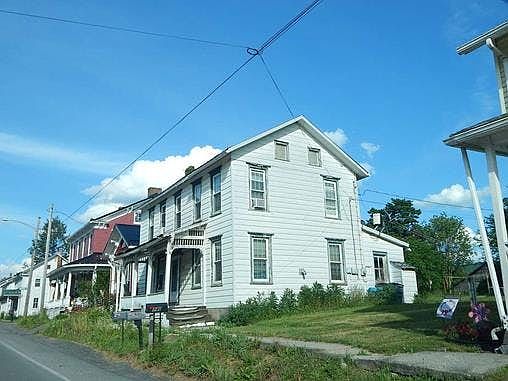 1st image of 142 E Main St