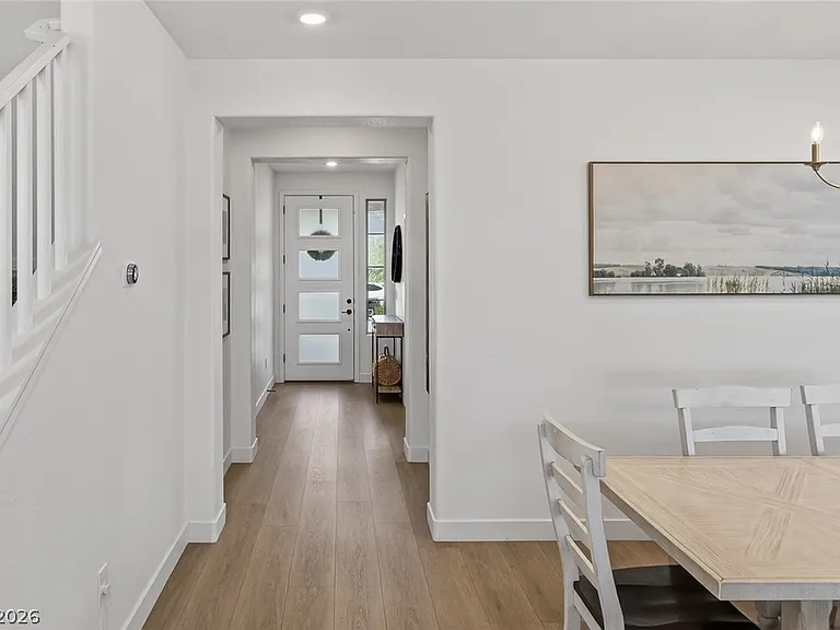 10446 Emerald Rye St — Photo 5