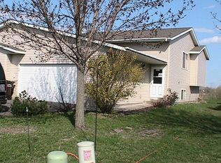 6364 Kahler Dr NE, Albertville, MN 55301