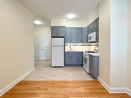 2nd image of 25-24 23rd St #2
