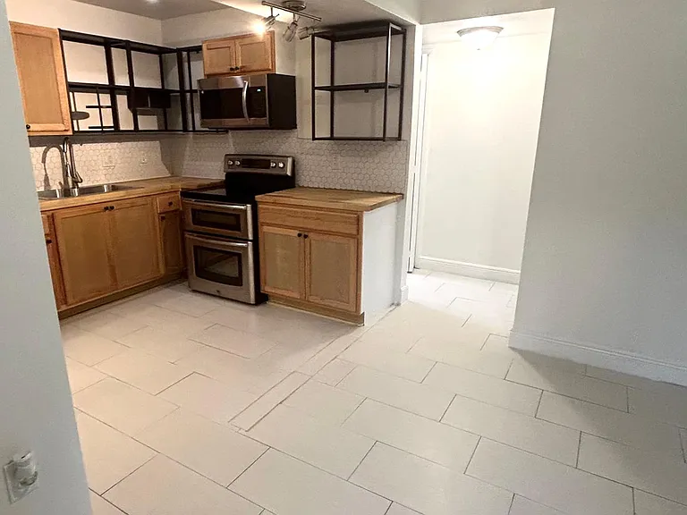 4115 S Semoran Blvd #16 — Photo 1