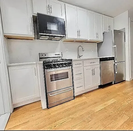 350 Greene Avenue — Photo 4