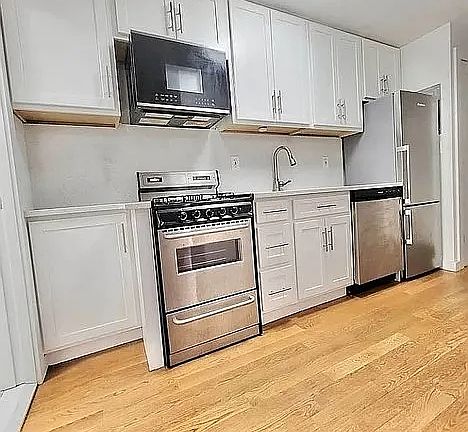 4th image of 350 Greene Ave #A2