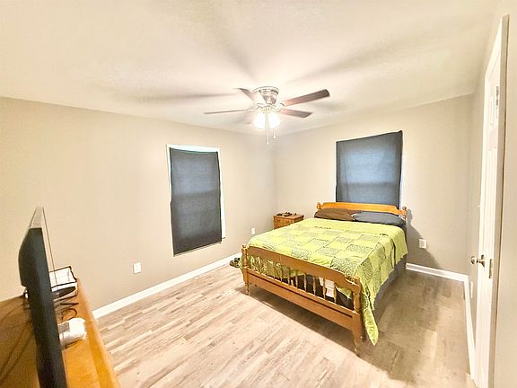 5th image of 504 Patton St