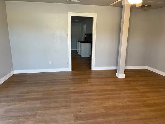 Large living room.