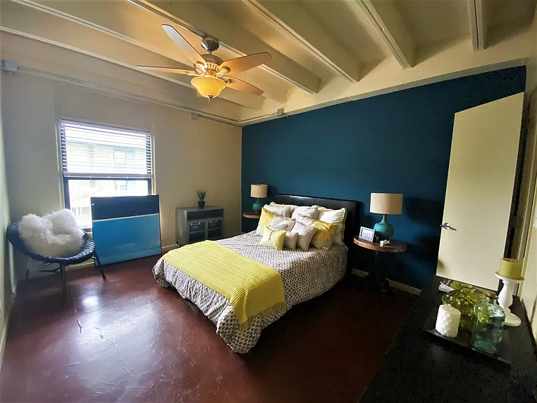Lone Star Lofts — Photo 11