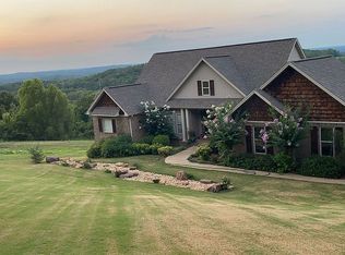 755 Henderson Point Rd, Tuscumbia, AL 35674