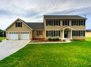 2698 Stoverstown Rd, Spring Grove, PA 17362