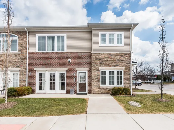 5502 Arbor Chase Dr, Ann Arbor, MI 48103