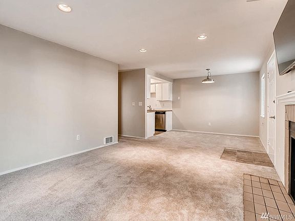 5th image of 21305 52nd Ave W APT A104