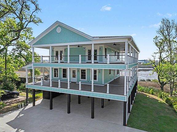 2nd image of 600 Elizabeth Dr.