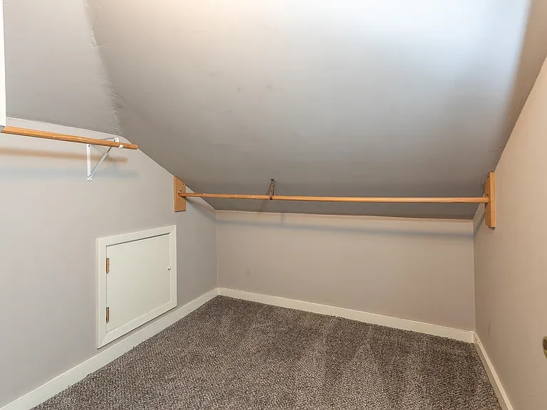 1888 Manila Ave — Photo 19