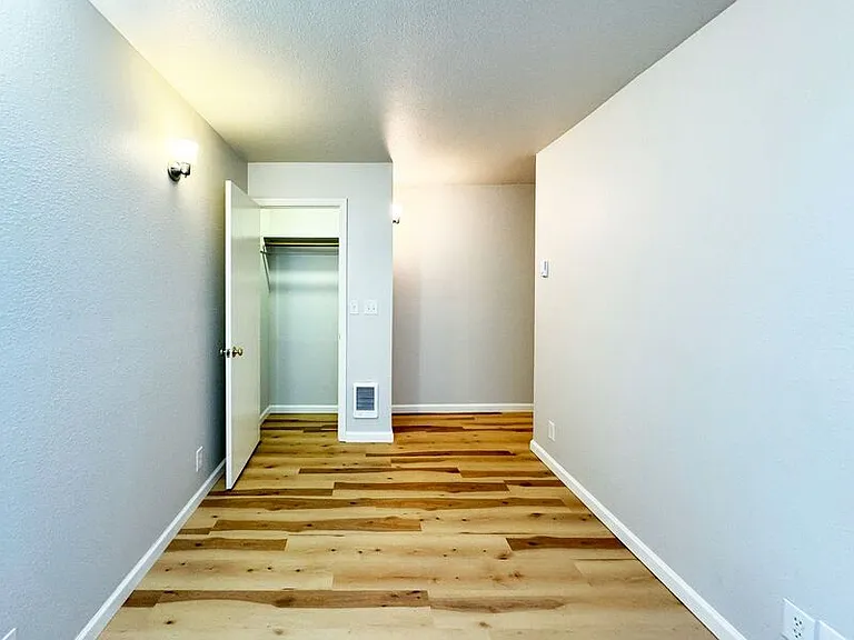 950 Patterson St #2 — Photo 21