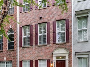 708 Capitol Square Pl SW, Washington, DC 20024