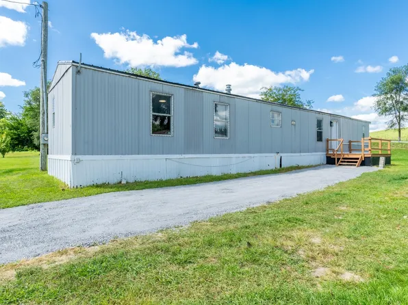40 Lane 101a Turkey Lk, Lagrange, IN 46761