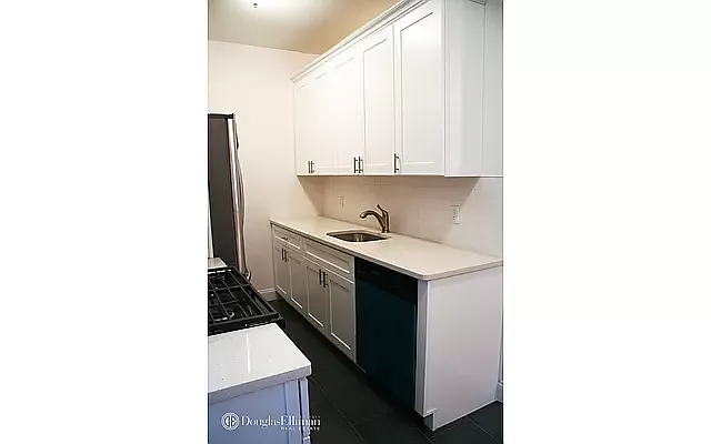 Rented by Douglas Elliman | media 2