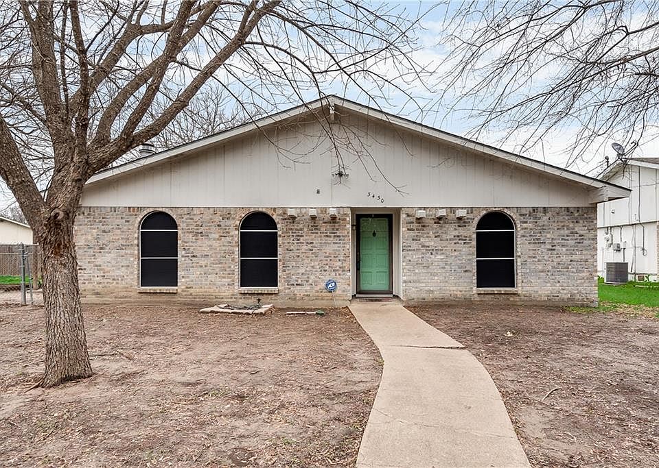 1st image of 3430 Elm Dr
