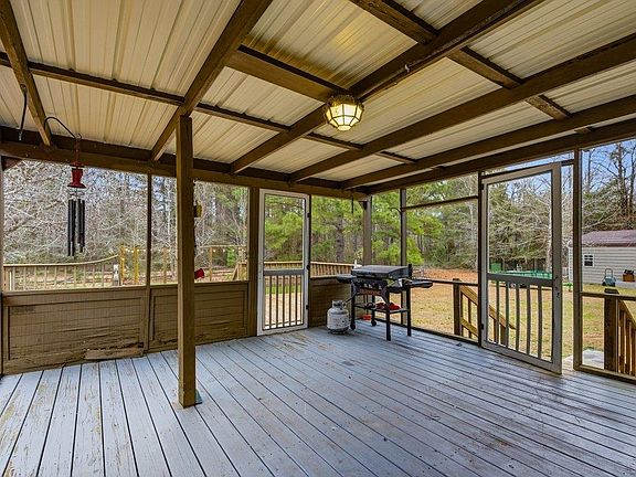 4th image of 181 E V Rd.