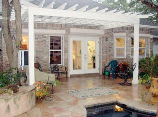 302 Cherry Hls, Rockport, TX 78382