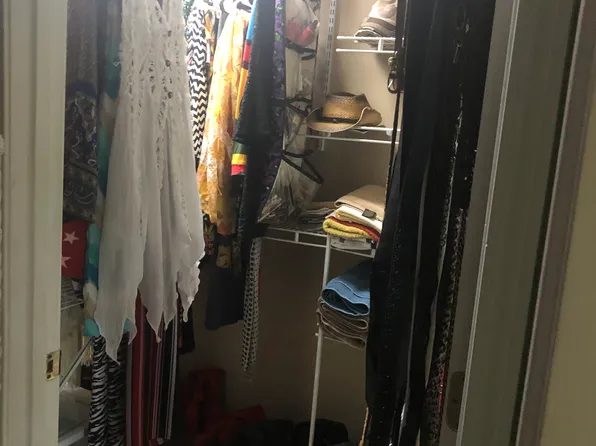 1025 E Highway 1376, East Bernstadt, KY 40729