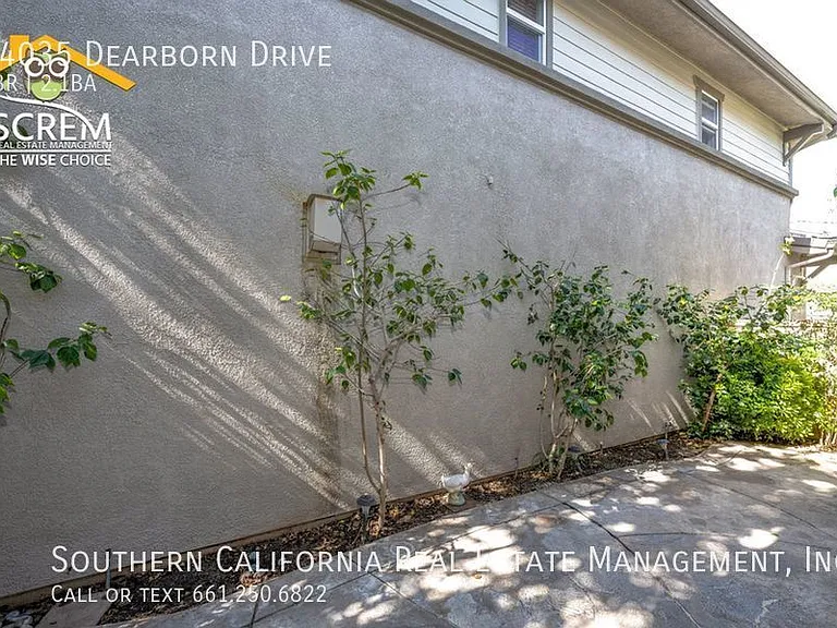 24035 Dearborn Dr — Photo 22