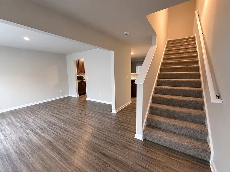2769 Valley Green Dr — Photo 10