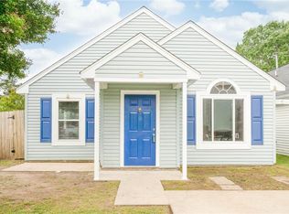 204 Jakes Ln, Newport News, VA 23608